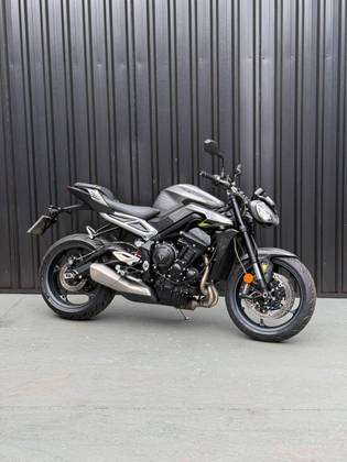TRIUMPH STREET TRIPLE R ABS TRIUMPH STREET TRIPLE R ABS